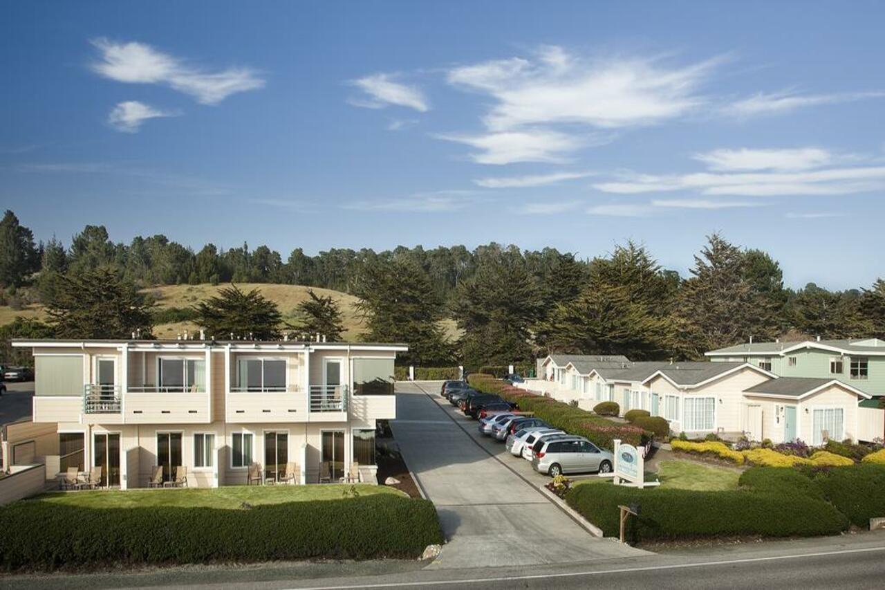 Cambria Landing Inn And Suites Экстерьер фото