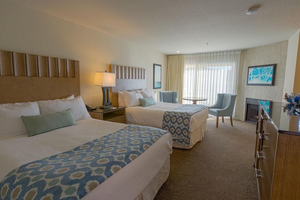 Cambria Landing Inn And Suites Экстерьер фото