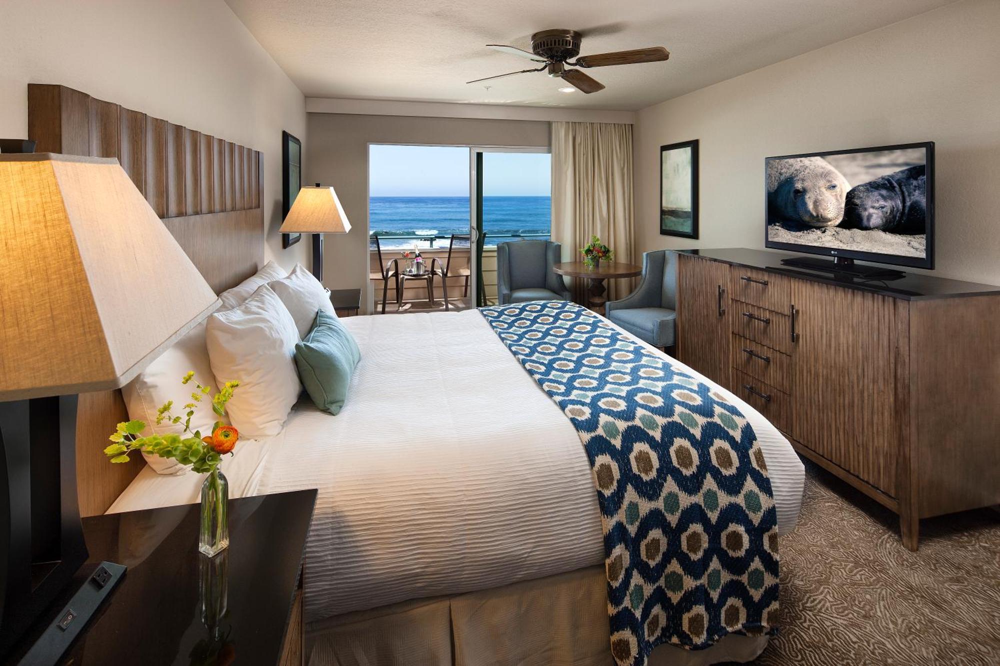 Cambria Landing Inn And Suites Экстерьер фото
